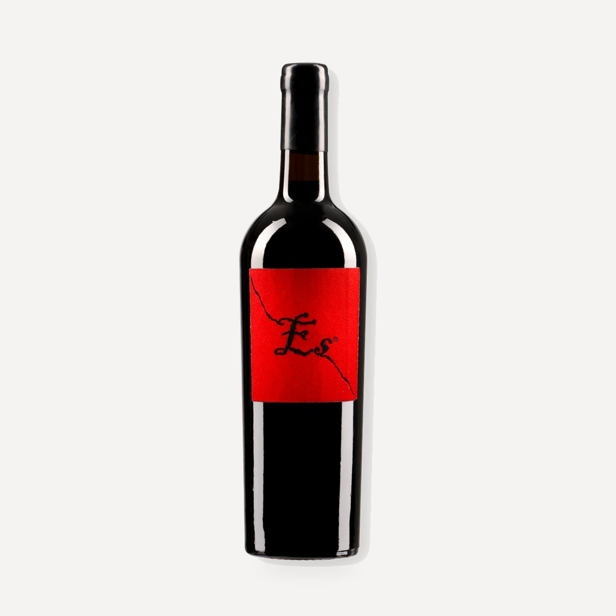 Es Red wine — Gianfranco Fino winery — Dionysus