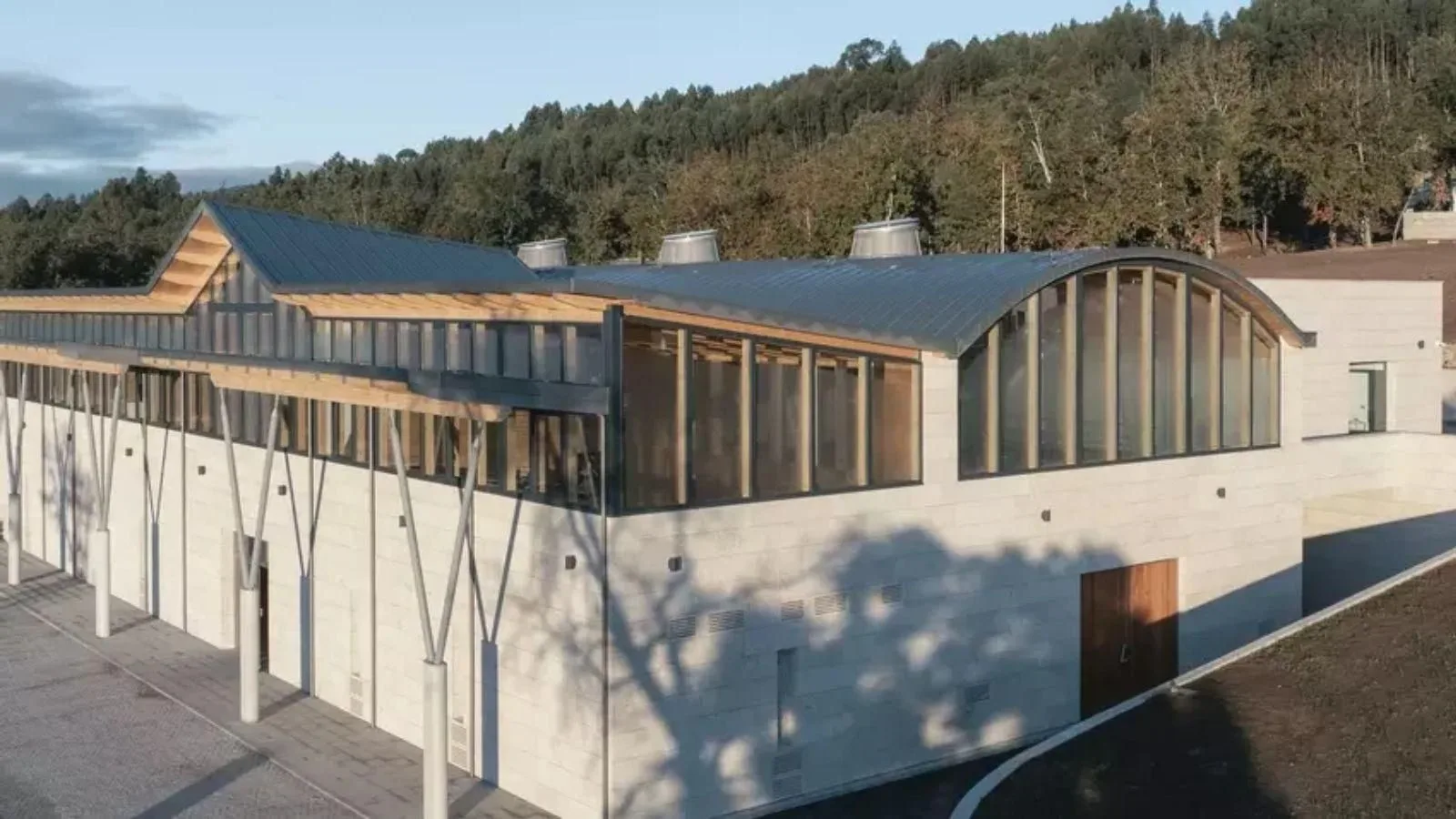 La nuova cantina Deiva a Crecente, in Galizia